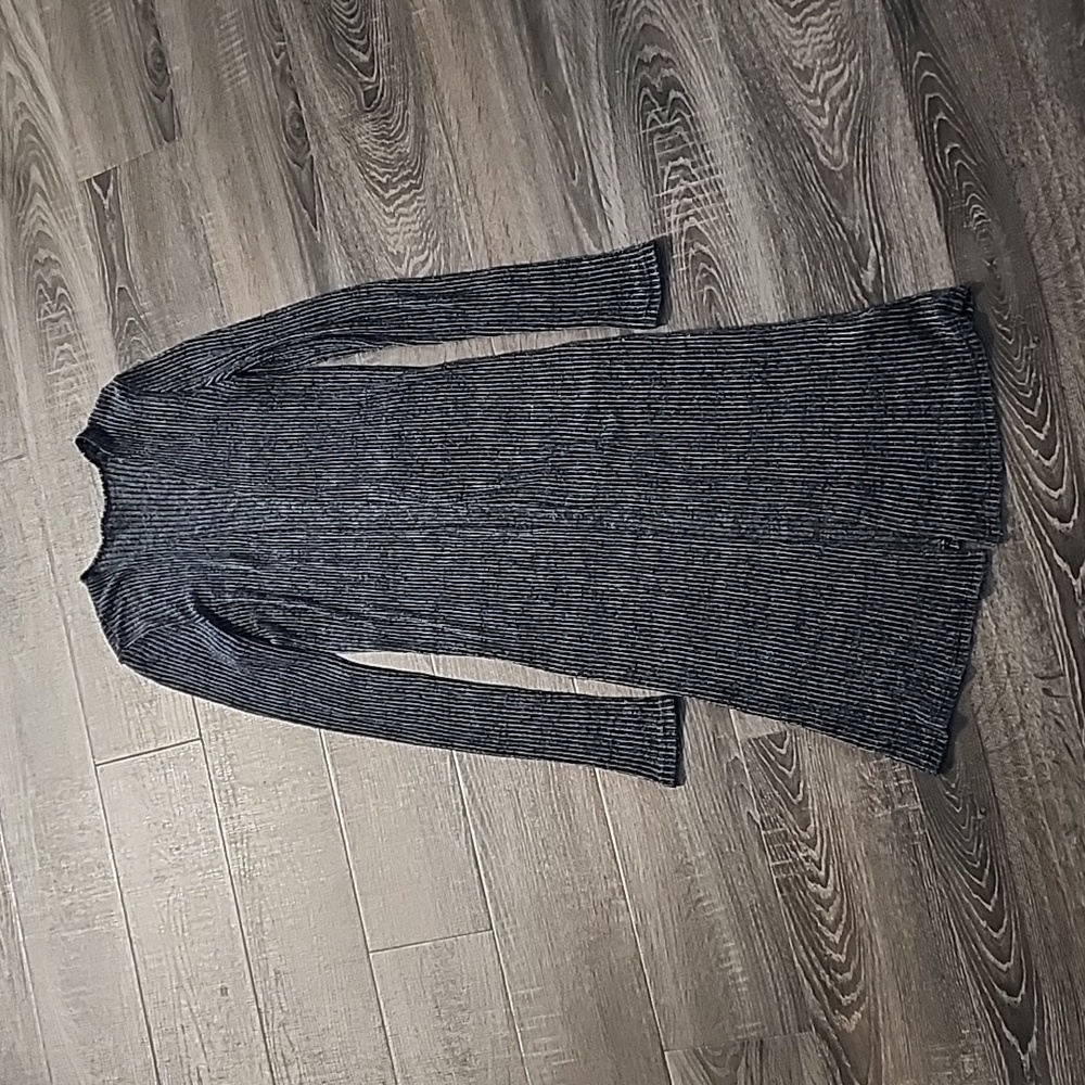 ❄️ Forever 21 duster Cardigan ❄️